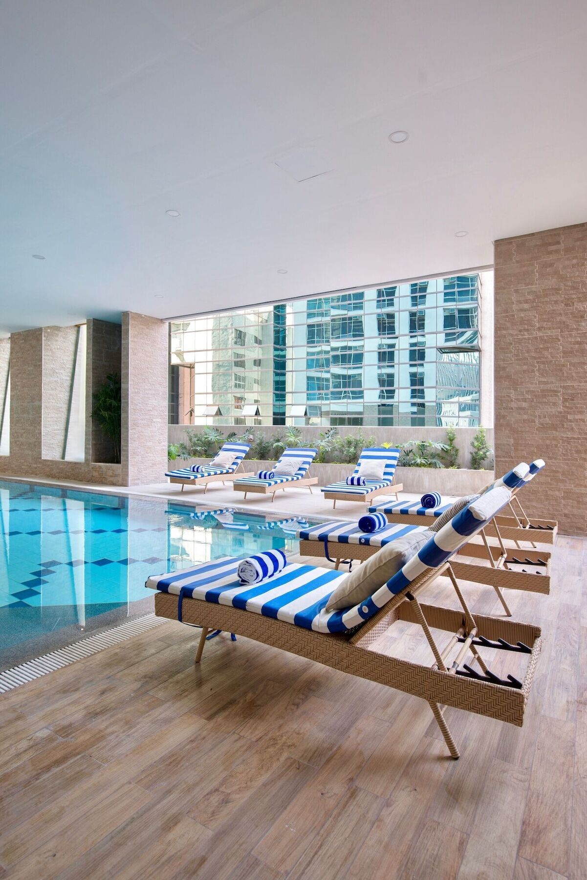 The Sphere Serviced Residences Managed By Hii Makati City Zewnętrze zdjęcie